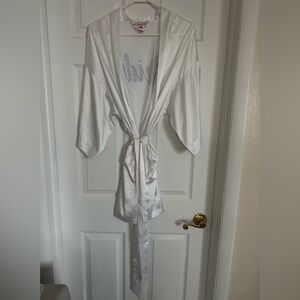 Victoria’s Secret Bride Robe